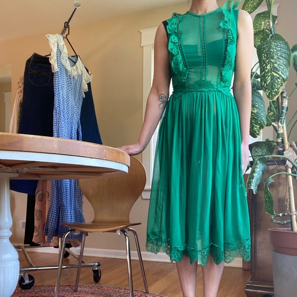 Elegant Green Lace Ted Baker Dress Size 0 - Picture 6 of 8